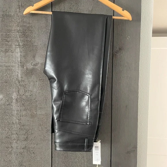 Aritzia- Wilfred Melina Black Leather Pants NWT Size 6 - Picture 2 of 4